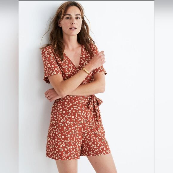 Madewell  Daysi Wrap Front Romper Size 2 Floral Print - Picture 1 of 11